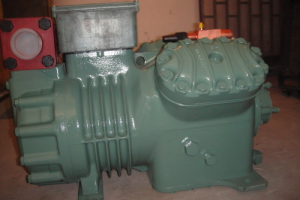 德国比泽尔BITZER半封闭活塞式压缩机4H-15.2